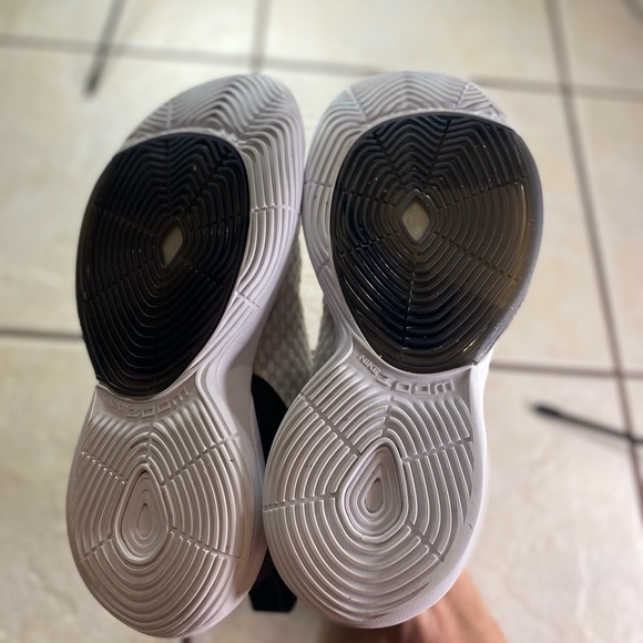 Nike Zoom Rize TB Team Basketball Shoes White Black BQ5468-100 Mens Size 7 - Picture 5 of 9